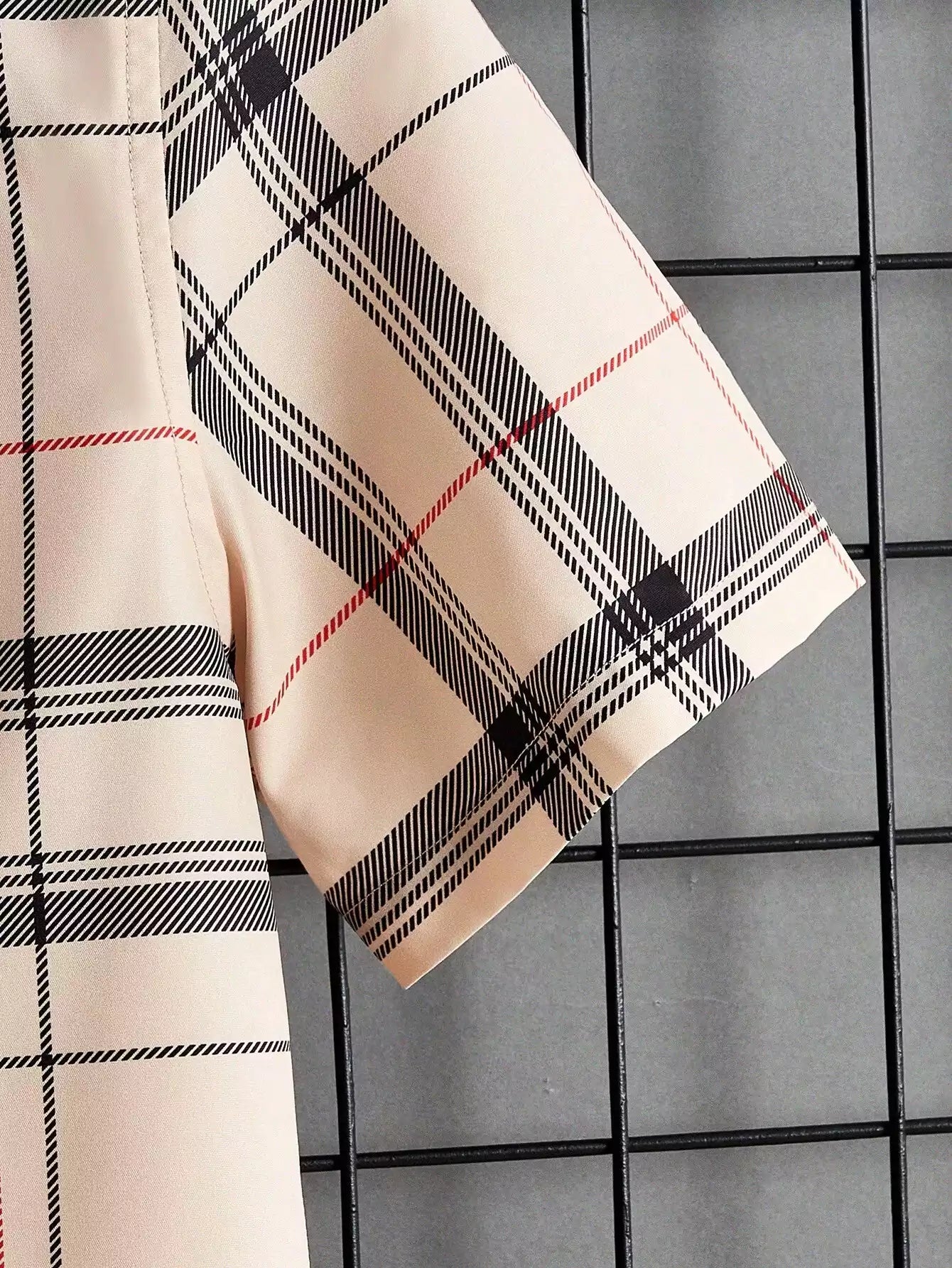 Peach Color Checks Design Mens Half Sleeves Cords Cotton Material - XPCRDH